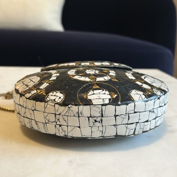 St Xavier Mosaic Art Deco handbag with drop chain shoulder strap - Picture 7 of 8